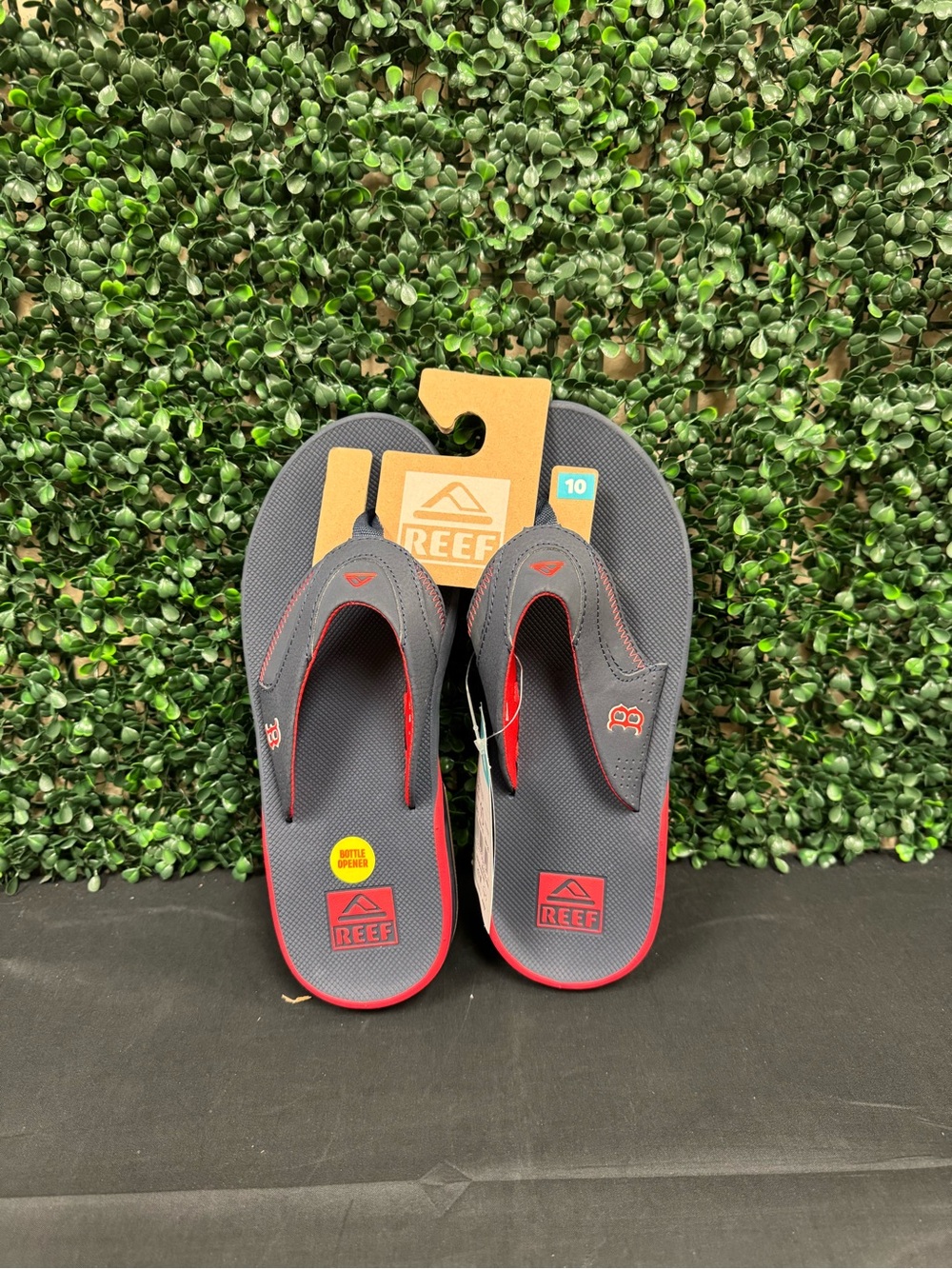 REEF Boston Red Sox Fanning Bottle Opener Sandals - M10